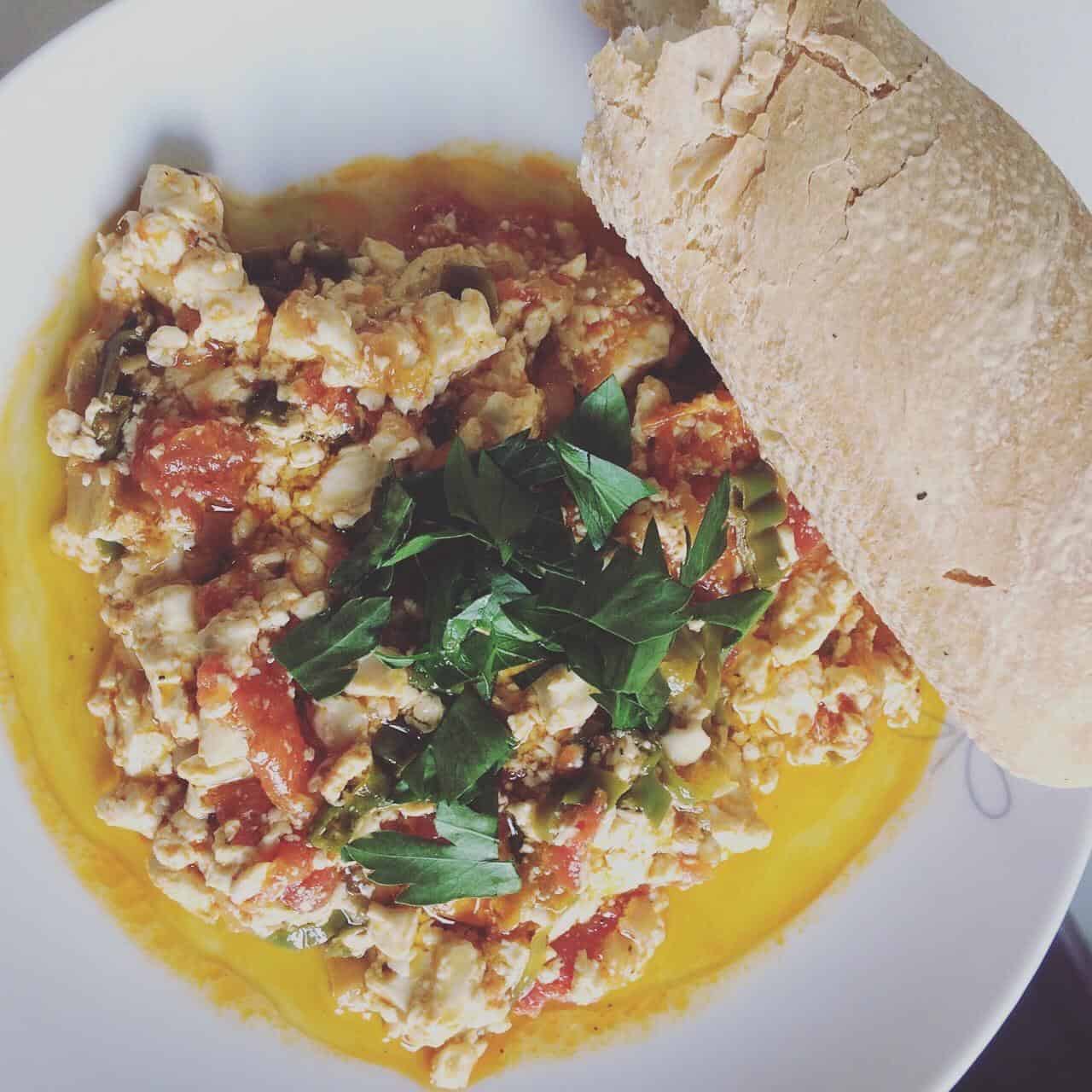 Vegan menemen, a vegan version of Turkish scrambled eggs with tofu