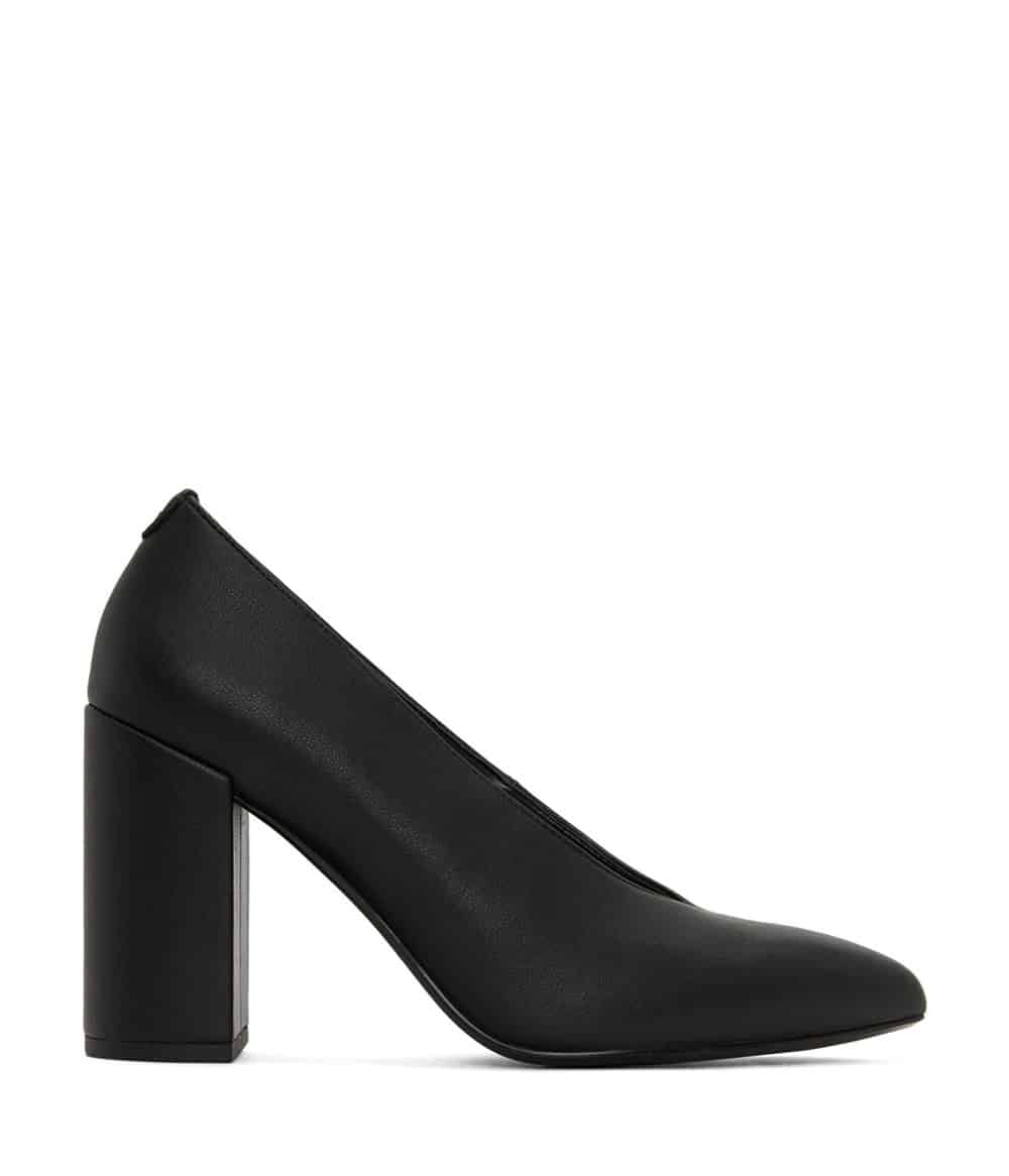 Medium height black heels