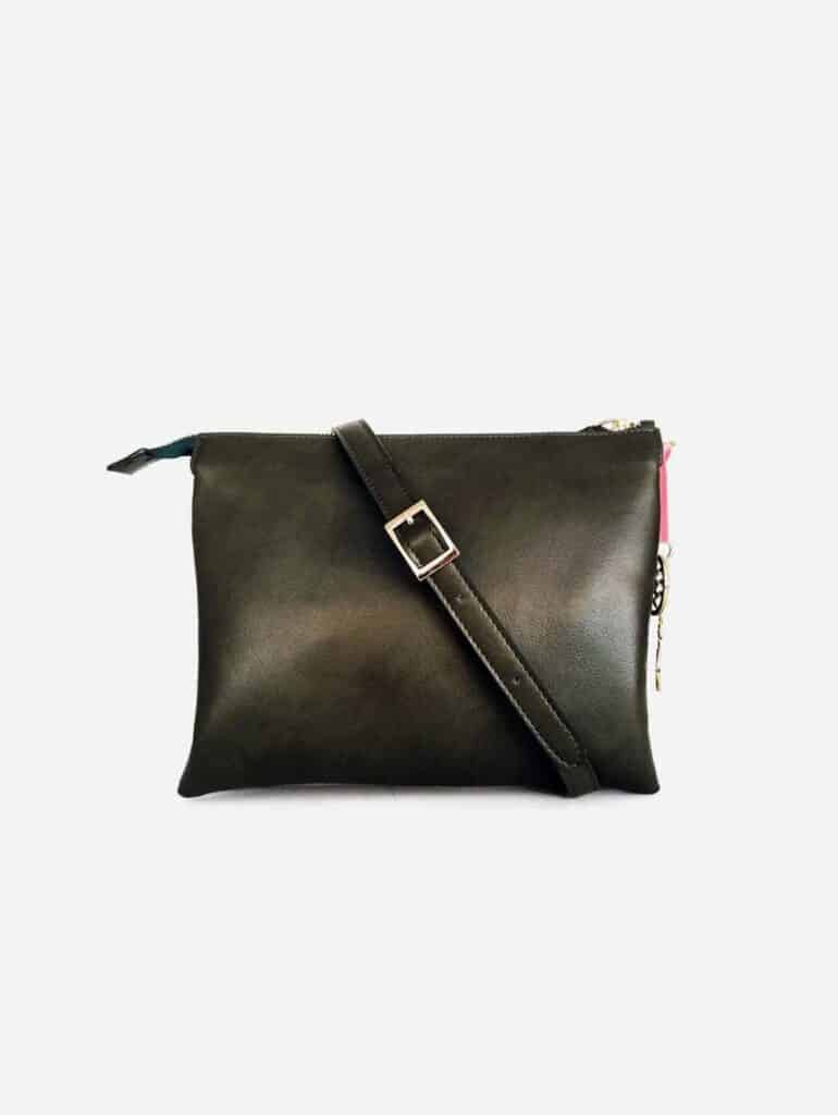 Vegan leather shoulder bag from Noah Italian Vegan Shoes