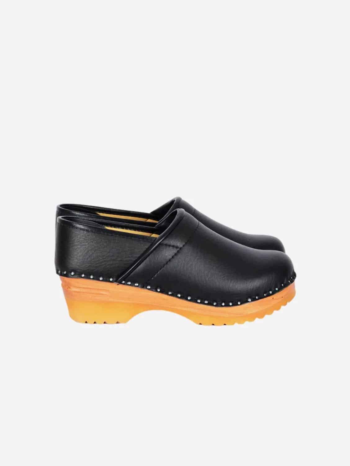 Vegan black leather clogs (Van Gogh by Good Guys Dont wear leather)