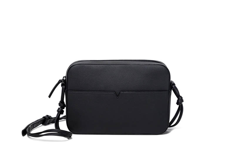 Cruelty Free Vegan Leather Crossbody (Black) – Fur Jaden Lifestyle