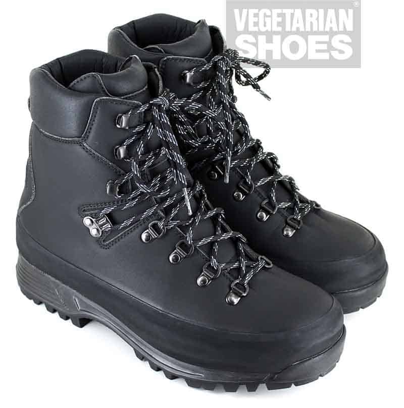 Vegan leather hiking boots inblack with black details from Vegetarian Shoes