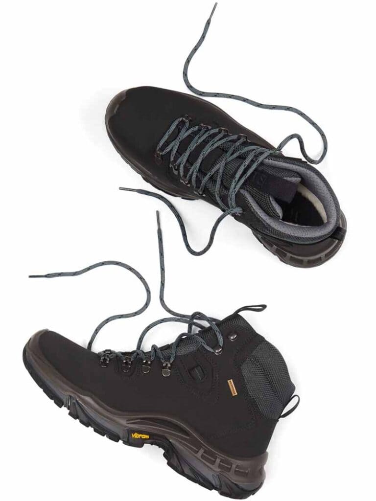 Will's insulated waterproof hiking boots in black with black laces