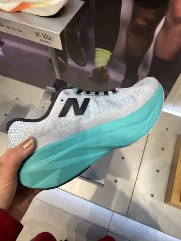 New Balance FuelCell SuperCore Elite